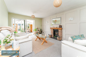 Sitting Room- click for photo gallery